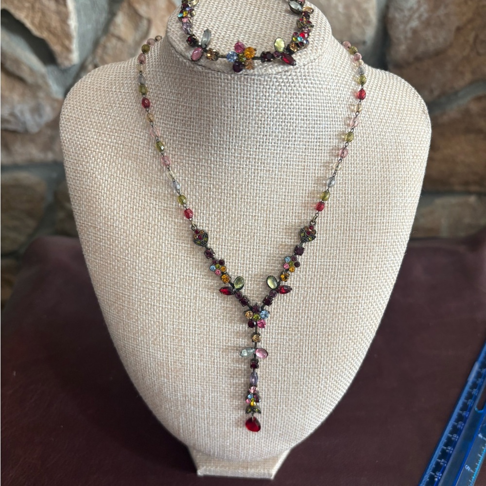 Liz Claiborne matching necklace and bracelet